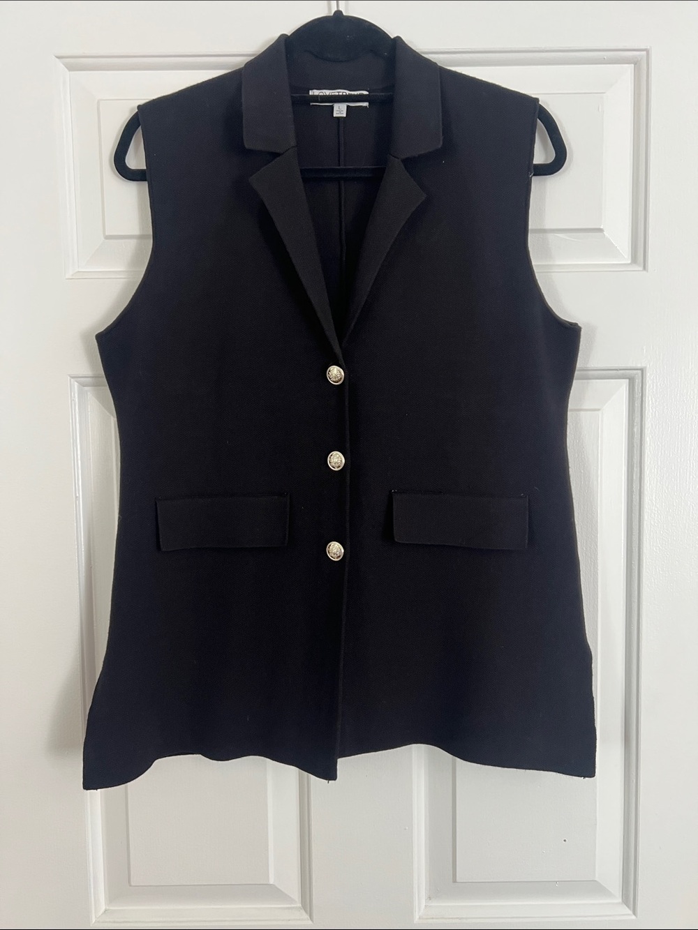 Sleeveless Tailored Black Blazer Vest with Decorative Buttons